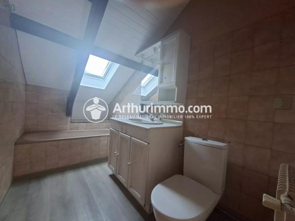 Vente                                                      Appartement
                        
                     3 pièces                      54 m2                     à Corbeil-Essonnes