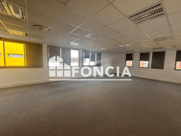 À vendre Local commercial 181.8 m² - Trignac 44570