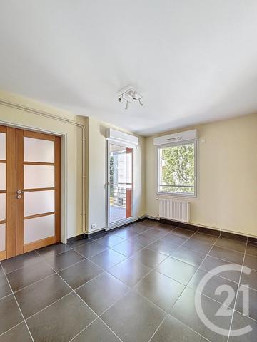 Appartement F6 à vendre  6 pièces - 111,09 m2 CLERMONT FERRAND - 63