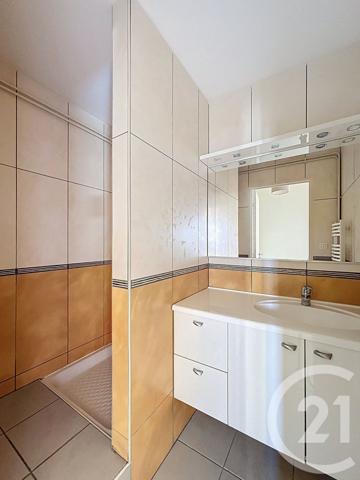 Appartement F6 à vendre  6 pièces - 111,09 m2 CLERMONT FERRAND - 63