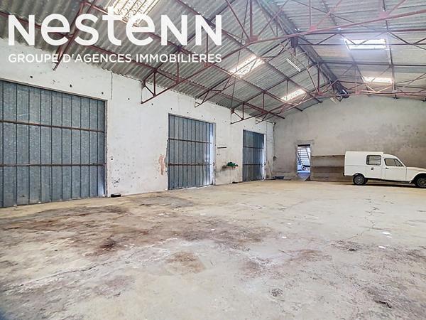 A vendre Maison de 181 m2, 4 chambres + Hangar et bureau, ideal pour un artisan à Calignac