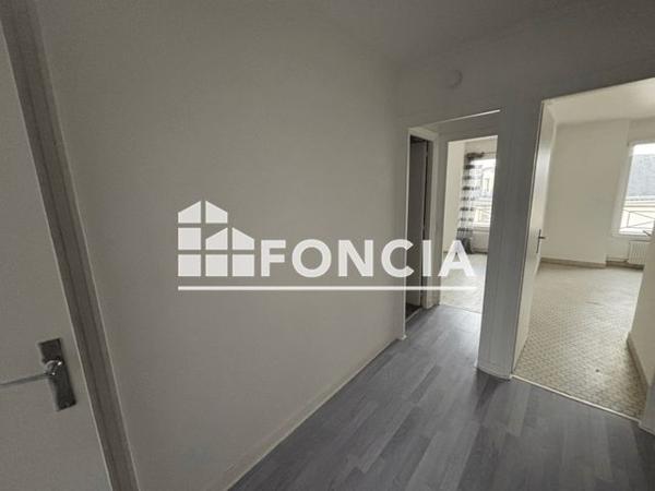 À vendre Studio 45 m² - Versailles 78000