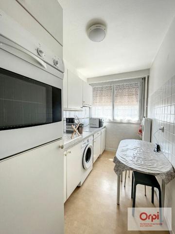 Appartement à louer    2 pièces • 58,20 m2 Montluçon