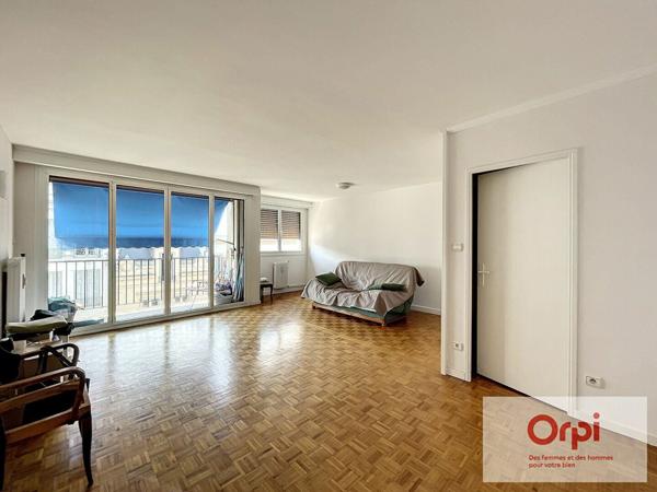 Appartement à louer    2 pièces • 58,20 m2 Montluçon