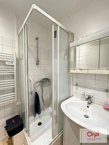 Appartement à louer    2 pièces • 58,20 m2 Montluçon