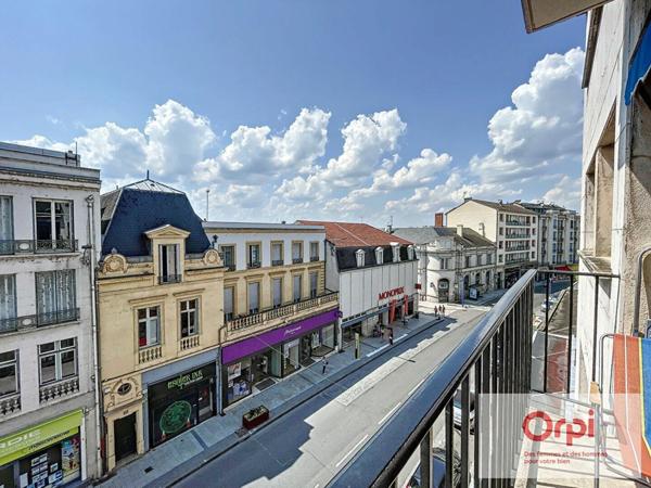 Appartement à louer    2 pièces • 58,20 m2 Montluçon