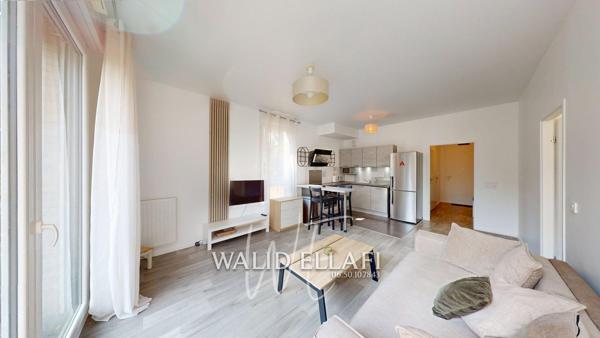 Appartement
         3 pièces
        - 58 m² Exclusivité 319 000 € *