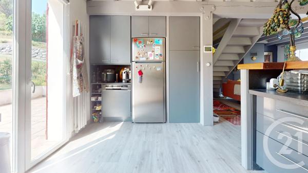 Maison à vendre  5 pièces - 136,90 m 2   LARRESSORE  - 64