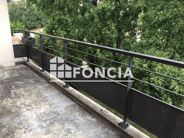 Location Appartement 2 pièces 44.9 m² - 39 RUE DE LARTIGUE Bruges 33520