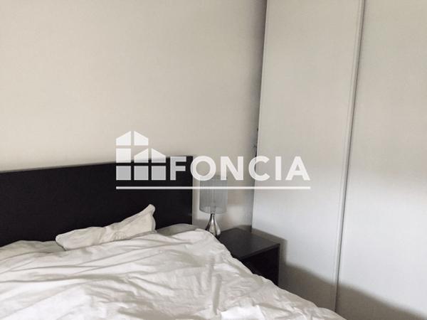 Location Appartement 2 pièces 44.9 m² - 39 RUE DE LARTIGUE Bruges 33520