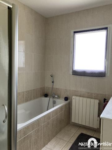 Location Pavillon de plain-pied - 4 pièces - 112m² - TRIAC LAUTRAIT