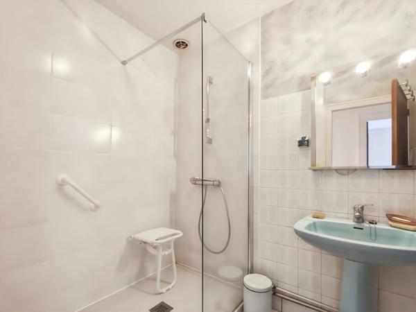 Maison Saint Laurent Des Autels 4 pièce(s) 134 m2