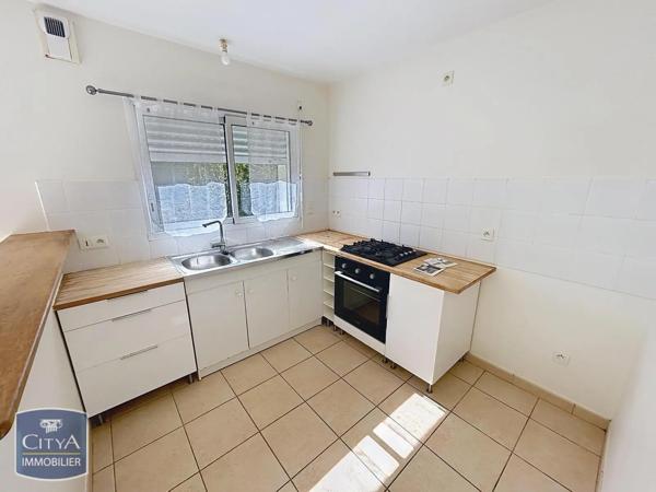 Maison à louer 4 pièces 73.41m² Guidel (56520)