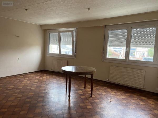 Immeuble à vendre à Andrezé dans le Maine-et-Loire (49600), ref : 49058-1454