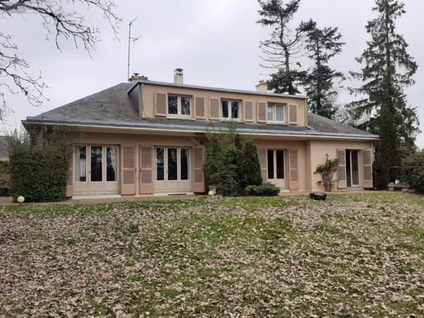 Pavillon à vendre à Cérans-Foulletourte dans la Sarthe (72330), ref : 023/2064