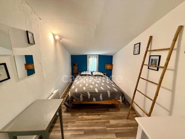 Maison de plain-pied à vendre 4 pièces LAURIS (84) 79 m2 jardin 400 m2 piscine