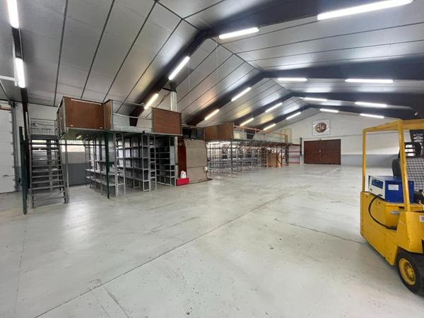 Secteur GOURNAY EN BRAY - LOCAL D'ACTIVITE  700 M²