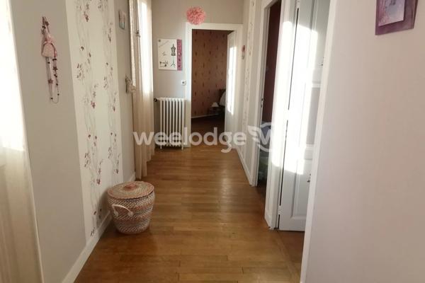 Maison à vendre 6 pièces de 170 m² à Châteauroux