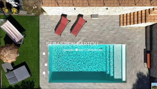 Villa individuelle avec vue mer et piscine