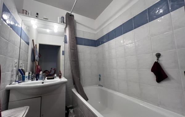 Vente Appartement P2 PLEIN SUD AVEC BALCON Saint-gilles