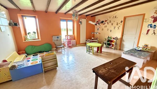 Maison à vendre 10 pièces 271 m² Saint-Méen-le-Grand