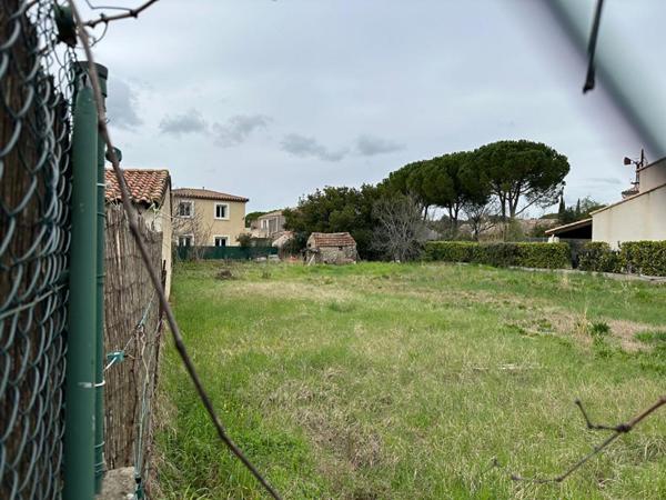 Terrain constructible à Clapiers 392 m2