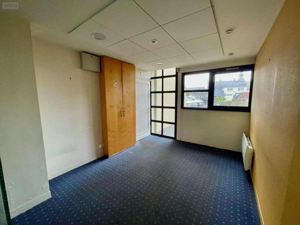 Location - Fonds et/ou murs commerciaux Lannion 22300 300 m 2