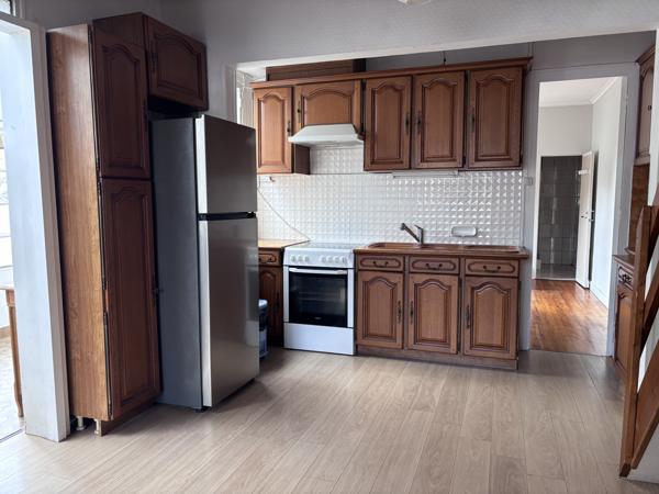 Maison 3 pièces - 82 m² Exclusivité efficity