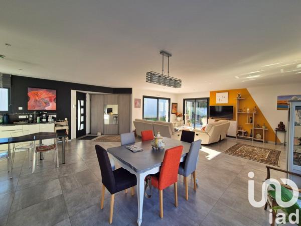 Maison à vendre 7 pièces 192 m² Dompierre-sur-Mer