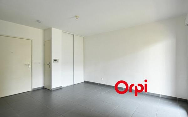 Appartement à vendre    1 pièce • 24,08 m2 Vernaison