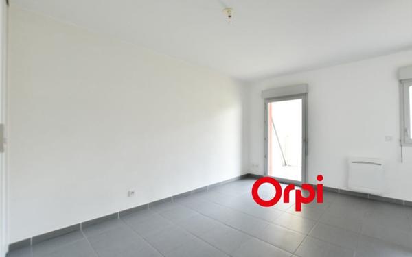 Appartement à vendre    1 pièce • 24,08 m2 Vernaison