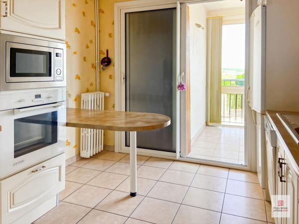 Appartement Sable Sur Sarthe 5 pièce(s) 85.65 m2