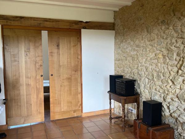 MARCIAC (32) 10 min, VUE EXCEPTIONNELLE, cachée, sans nuisance, TRES BELLE PROPRIETE sans travaux, piscine, ECONOMIQUE, écologique , geothermie, dependances,