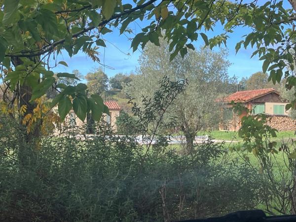 MARCIAC (32) 10 min, VUE EXCEPTIONNELLE, cachée, sans nuisance, TRES BELLE PROPRIETE sans travaux, piscine, ECONOMIQUE, écologique , geothermie, dependances,