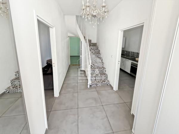 MARSEILLE 15EME - Maison T4 de 128m2, sur une parcelle