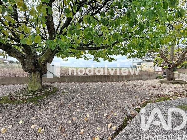 Maison à vendre 9 pièces 181 m² Laroche-Saint-Cydroine