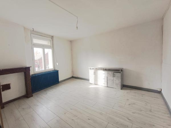 Maison de village individuelle à rénover