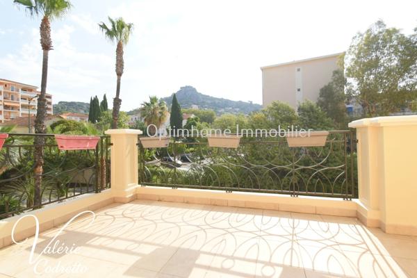 LE BASSIN ROYAL - HYÈRES – T3 70 m² avec terrasse, garage – Résidence prisée proche centre-ville 83400