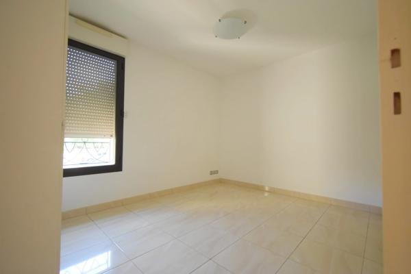 LE BASSIN ROYAL - HYÈRES – T3 70 m² avec terrasse, garage – Résidence prisée proche centre-ville 83400