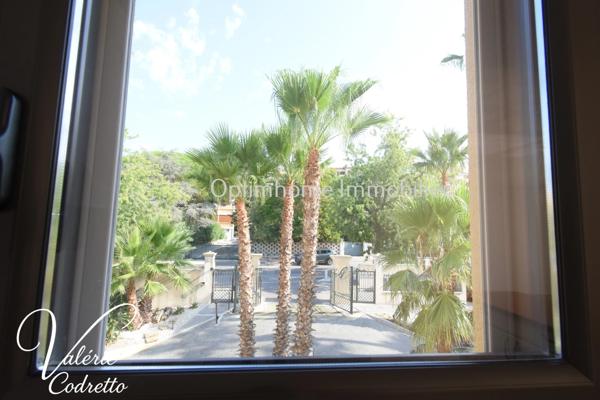 LE BASSIN ROYAL - HYÈRES – T3 70 m² avec terrasse, garage – Résidence prisée proche centre-ville 83400