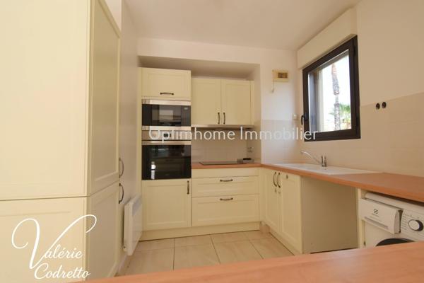 LE BASSIN ROYAL - HYÈRES – T3 70 m² avec terrasse, garage – Résidence prisée proche centre-ville 83400