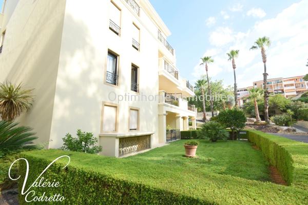 LE BASSIN ROYAL - HYÈRES – T3 70 m² avec terrasse, garage – Résidence prisée proche centre-ville 83400