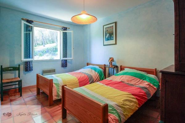 Propriété Provençale avec Vue Imprenable, Piscine et Dépendance à Rognes, 20kms d'Aix-en-Provence