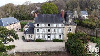 Maison à vendre 26 pièces 693 m² Guingamp