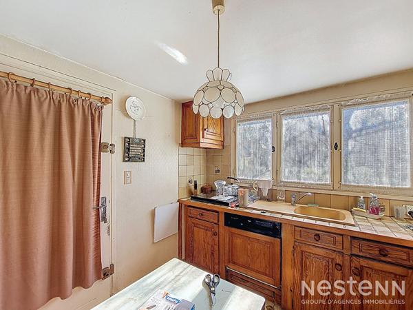 A Vendre Maison de 96 m² avec sept pièces, véranda, dépendances et jardin à Condom