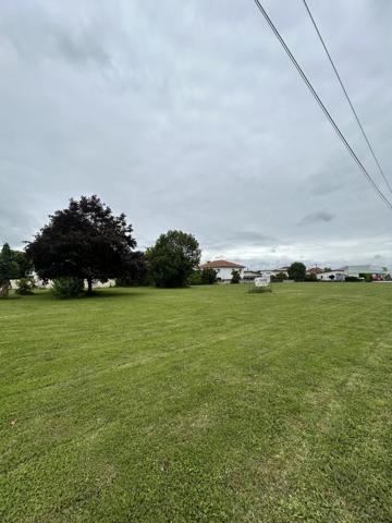 Immobilier Orleix (65800) – Terrain 4000m2 – 160 000 €
