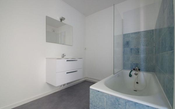 Appartement à louer    3 pièces • 79,15 m2 Puilboreau