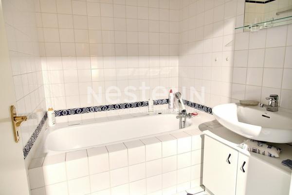 Maison Courbevoie traversante 8 pièces 200 m2 jardin parking 5 chambres à 5 minutes de la gare de Courbevoie