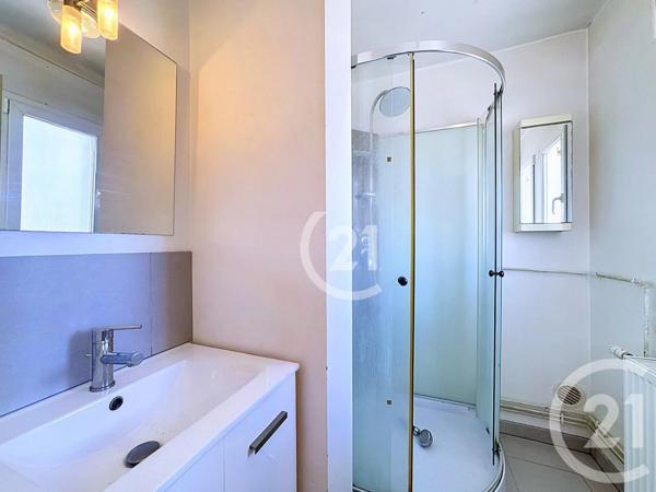 Appartement T2 à vendre  2 pièces - 39,28 m 2   BELFORT  - 90