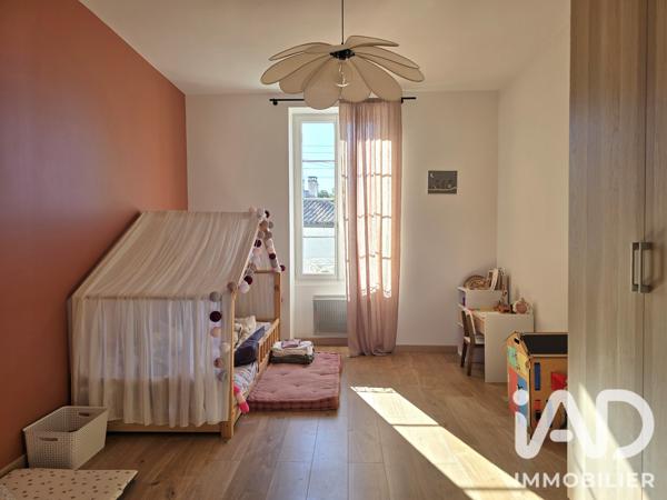 Maison à vendre 14 pièces 290 m² Jarnac